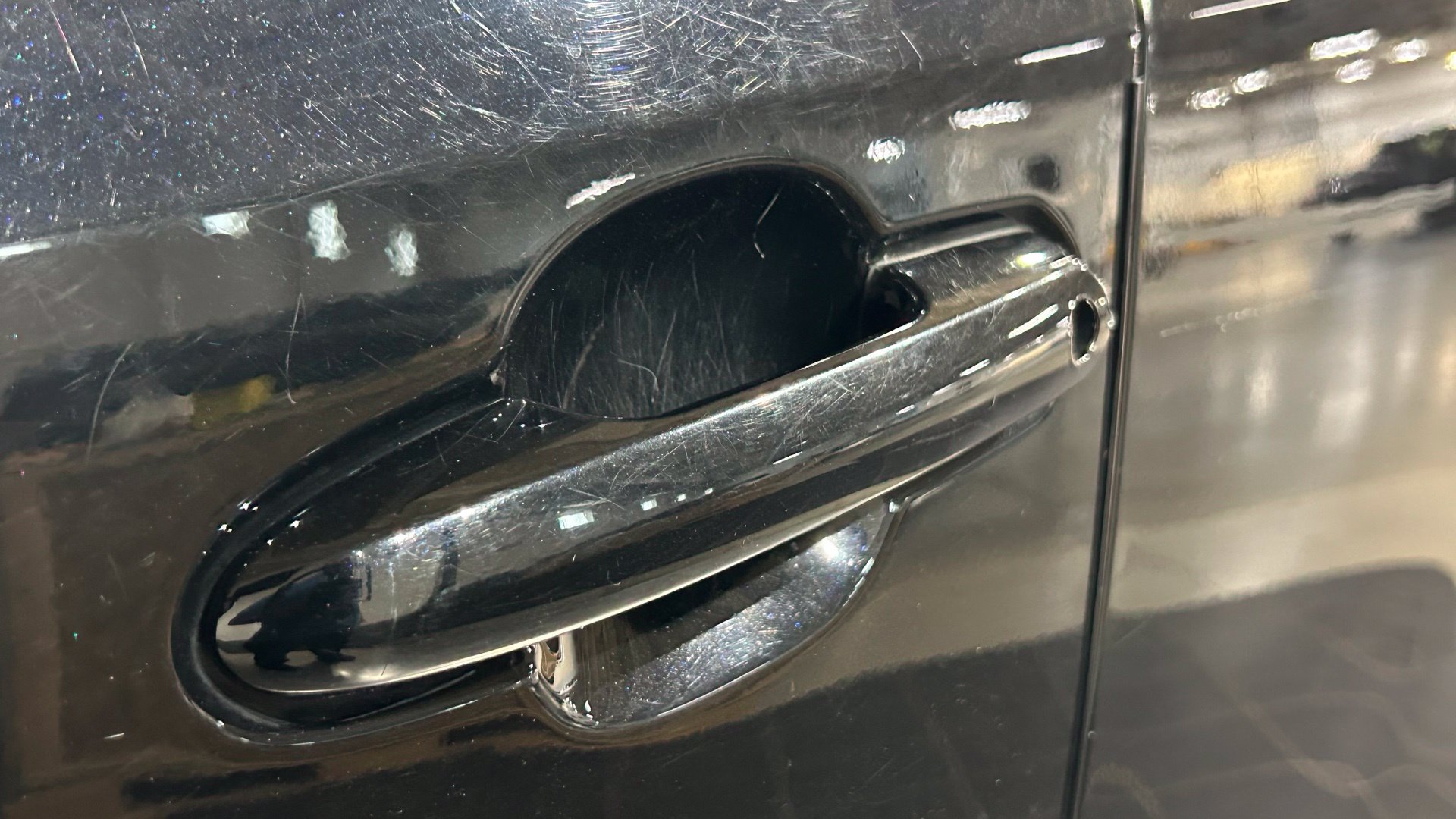 Used 2022 Toyota RAV4 LE AWD/4WD image 18