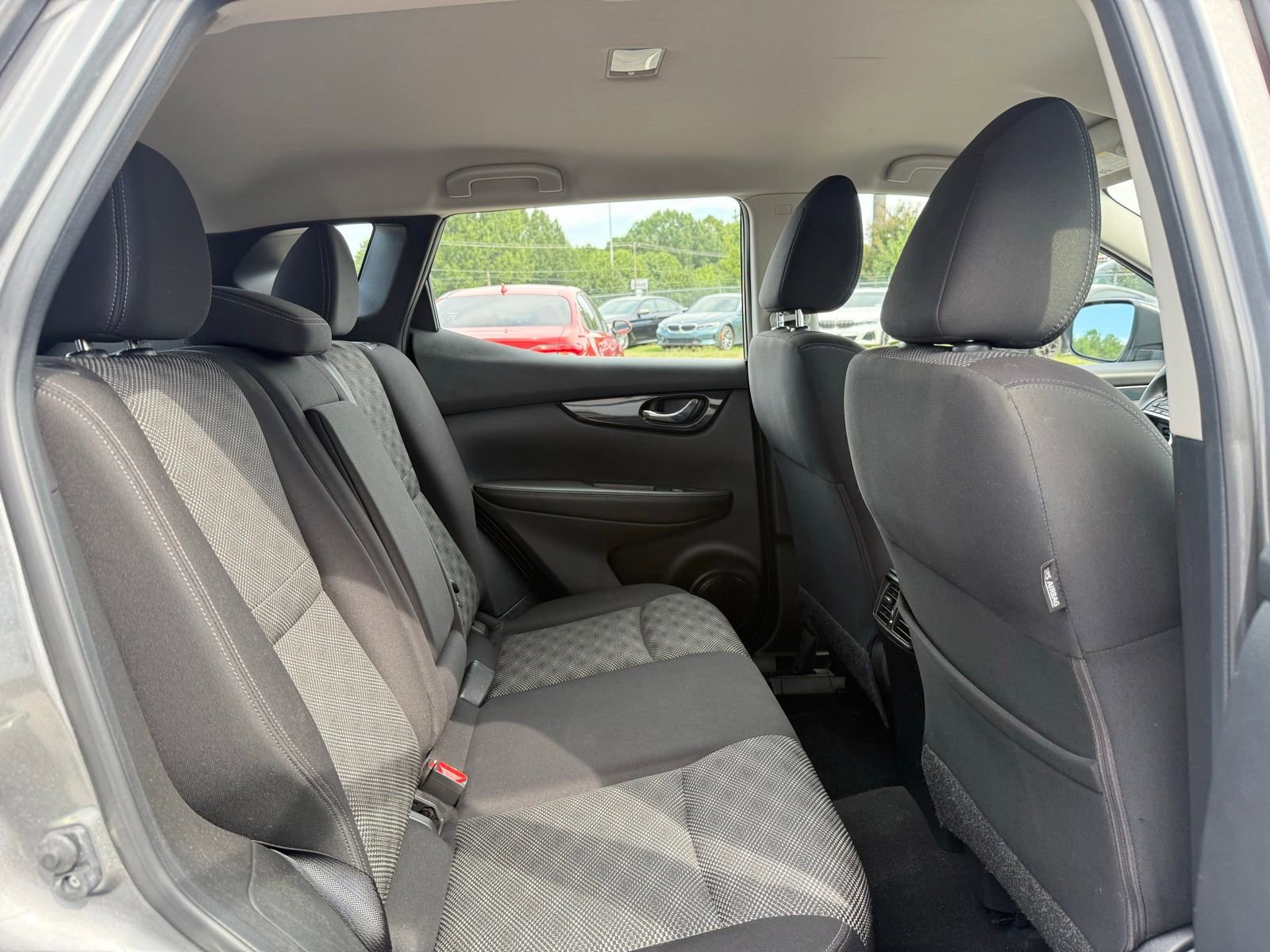 Used 2018 Nissan Rogue Sport SV image 20