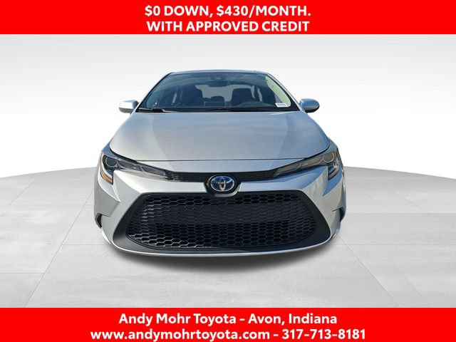 Used 2021 Toyota Corolla LE FWD image 3