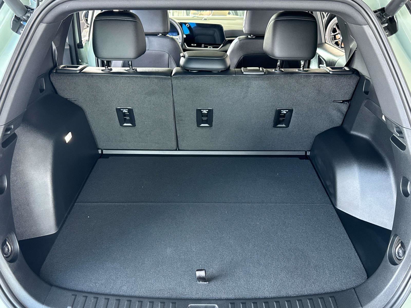 New 2026 Chevrolet Equinox LT w/ Convenience Package II image 11