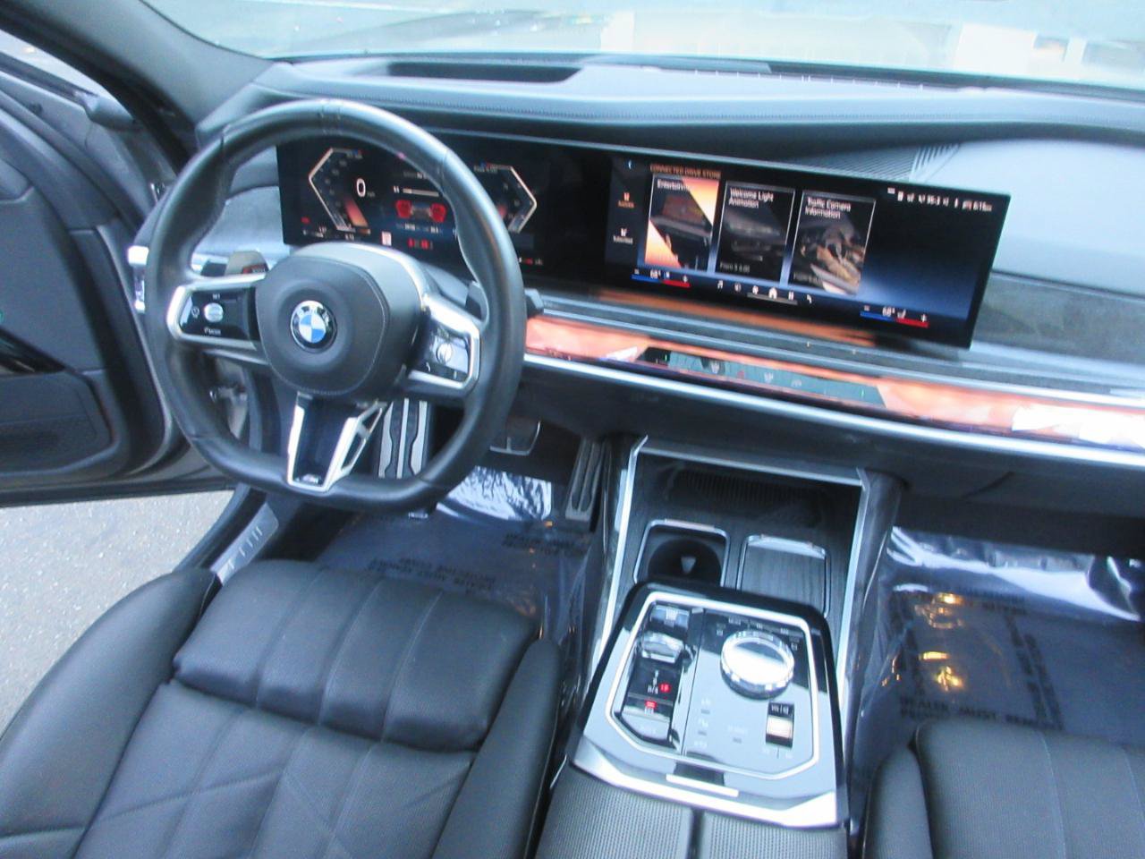 Used 2023 BMW 760i xDrive AWD/4WD image 53