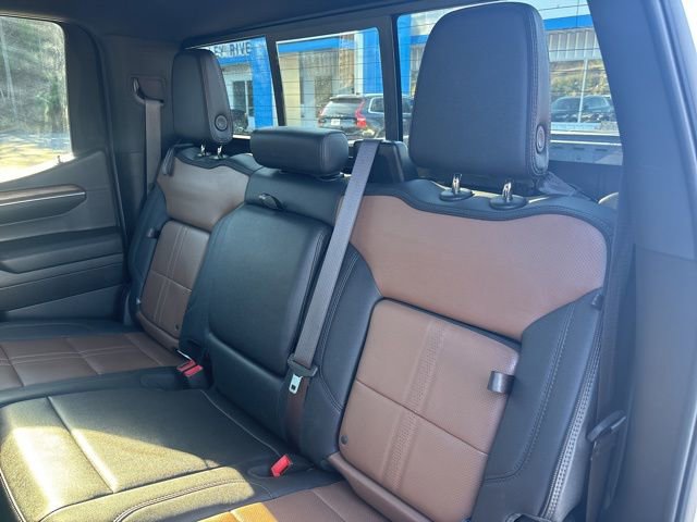 Used 2024 Chevrolet Silverado 1500 High Country image 20