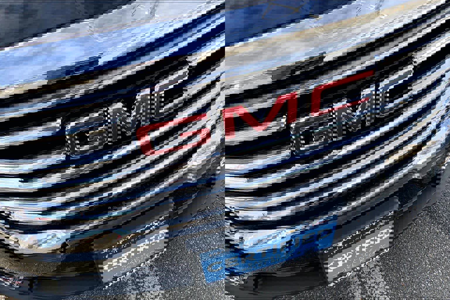 Certified 2022 GMC Terrain SLT image 28