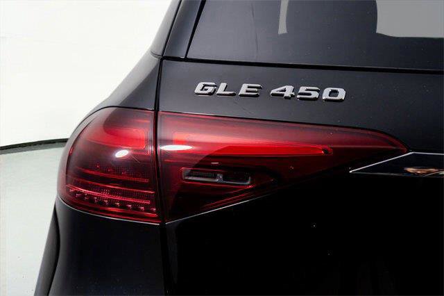 Used 2024 Mercedes-Benz GLE 450 4MATIC w/ Winter Package image 15