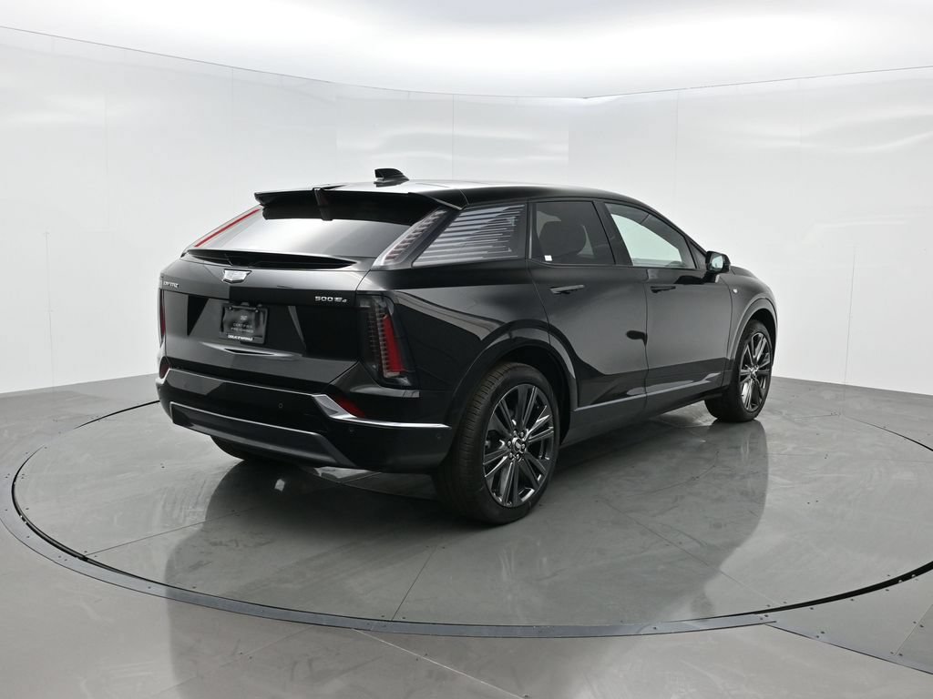 Used 2025 Cadillac Optiq Sport 2 AWD/4WD image 6