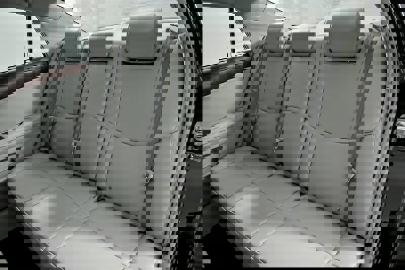 Used 2012 Toyota Avalon image 21