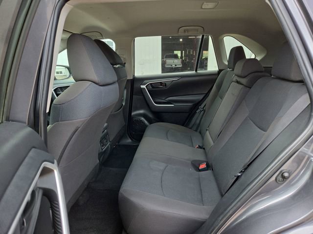 Used 2022 Toyota RAV4 LE FWD image 23