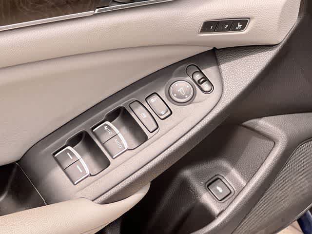 Certified 2020 Honda Accord EX-L image 30