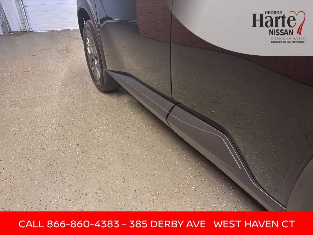 Certified 2023 Nissan Rogue S image 42