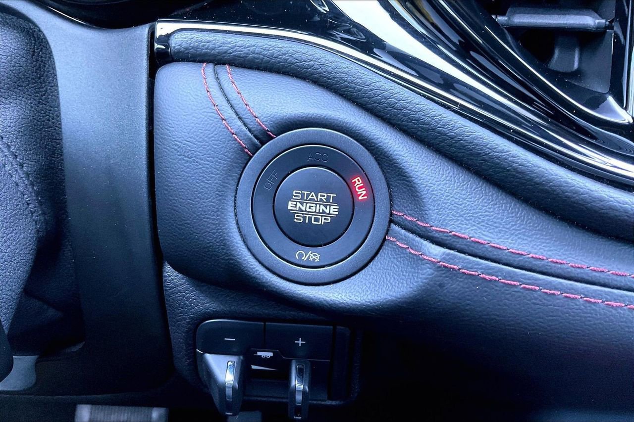 Used 2022 Dodge Durango R/T w/ Blacktop Package AWD/4WD image 30