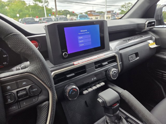 New 2026 Toyota Tacoma TRD Off-Road AWD/4WD image 22