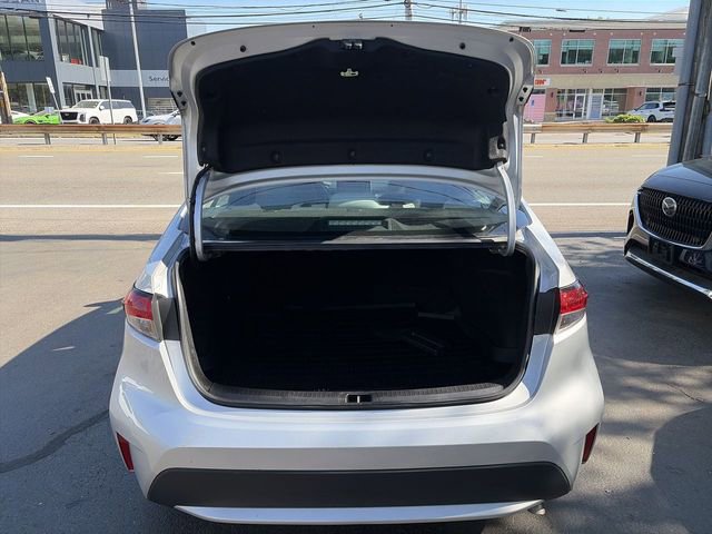 Used 2020 Toyota Corolla LE FWD image 23