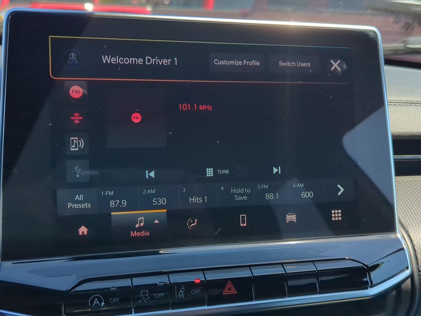 New 2026 Jeep Compass Latitude AWD/4WD image 15
