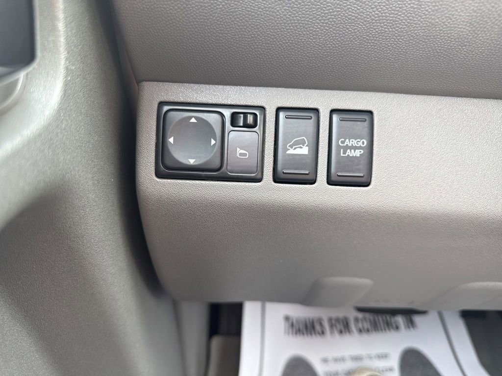 Used 2019 Nissan Frontier SV AWD/4WD image 17