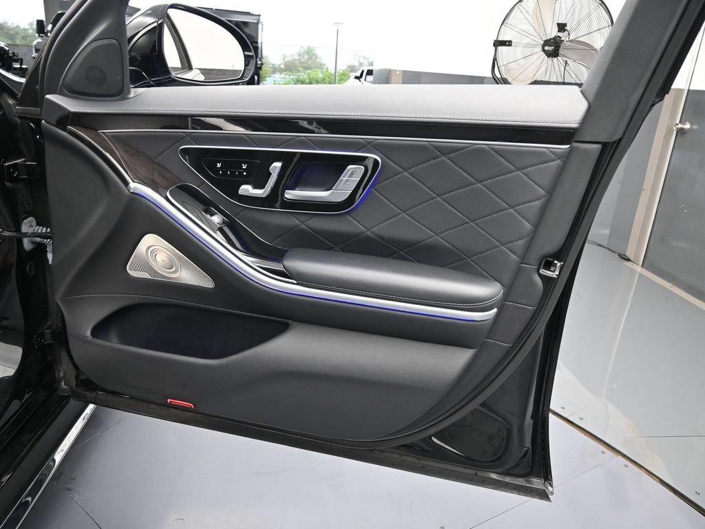 Used 2021 Mercedes-Benz S 580 4MATIC Sedan image 54