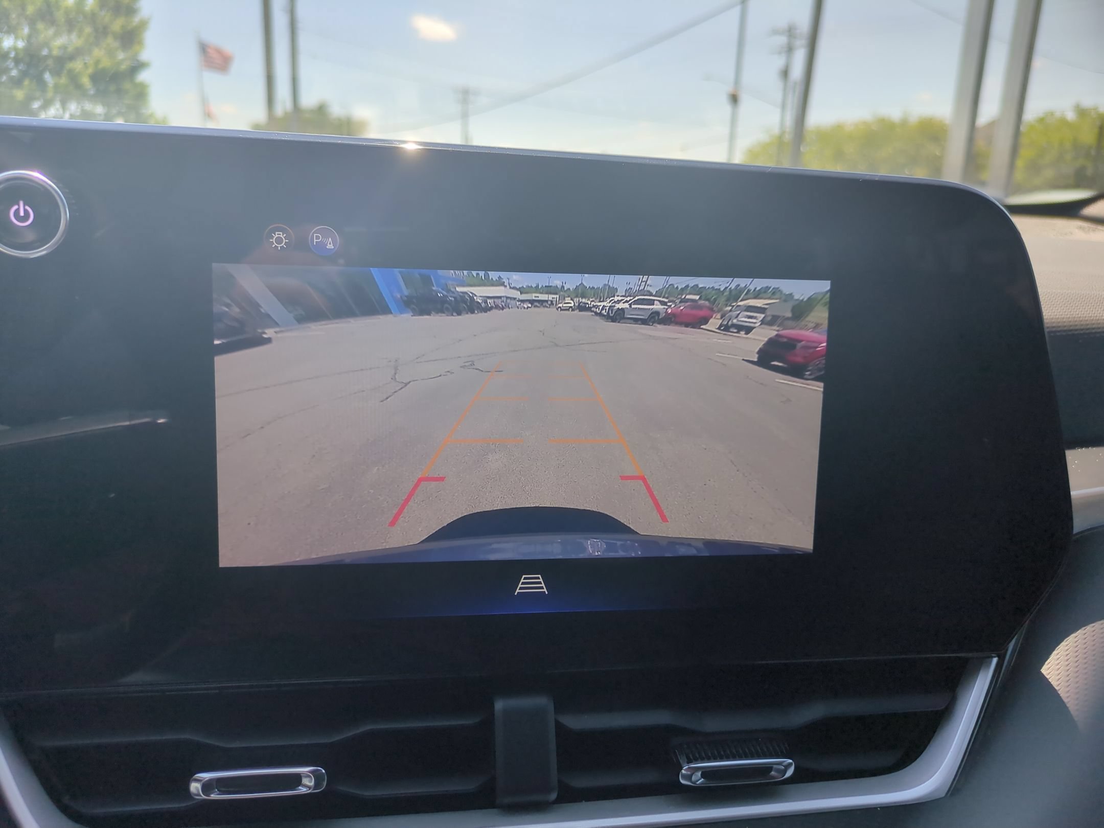 Used 2026 Chevrolet Equinox LT FWD image 22
