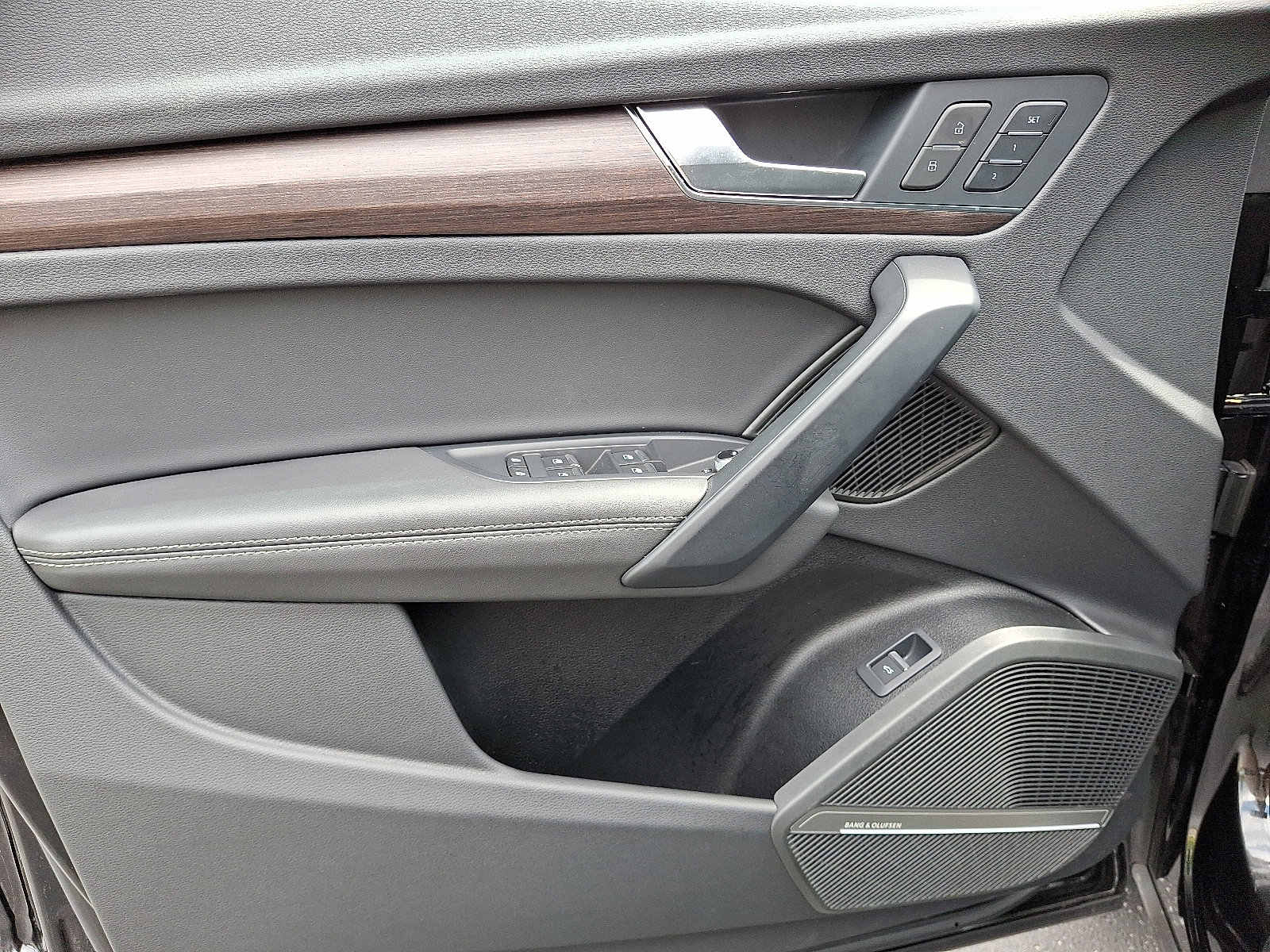 Certified 2024 Audi Q5 2.0T Premium Plus image 12