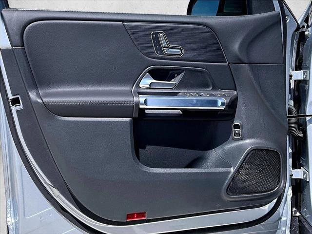 New 2026 Mercedes-Benz GLB 250 image 26