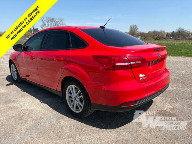 Used 2017 Ford Focus SE FWD image 4