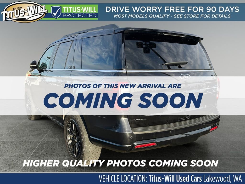 Used 2024 Ford Expedition Limited image 3