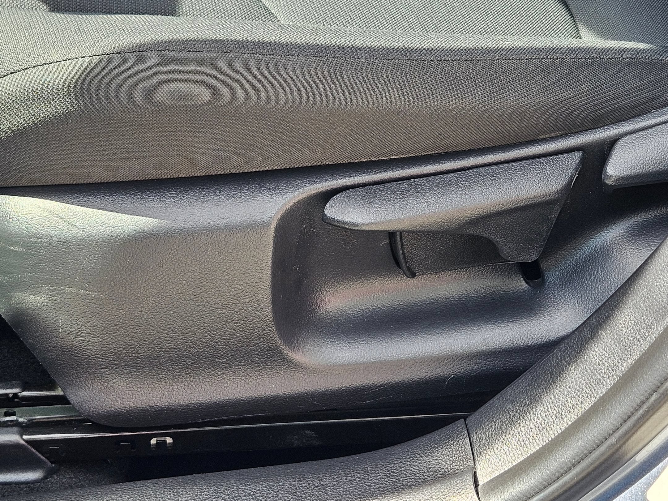 Used 2022 Toyota Corolla LE FWD image 20