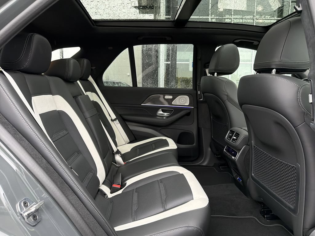 New 2026 Mercedes-Benz GLE 63 AMG S image 16