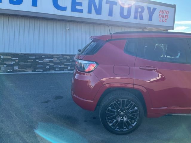 Used 2023 Jeep Compass Limited AWD/4WD image 16