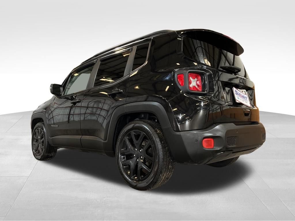 Used 2018 Jeep Renegade Altitude w/ UConnect 8.4 Nav Group image 11