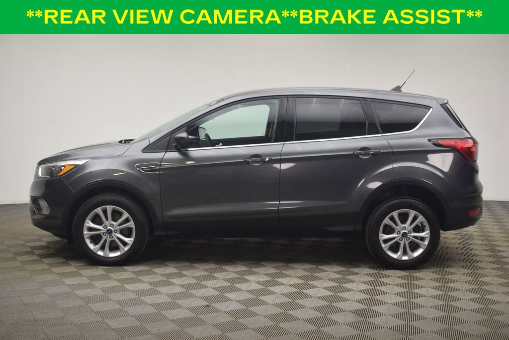 Used 2019 Ford Escape SE image 12