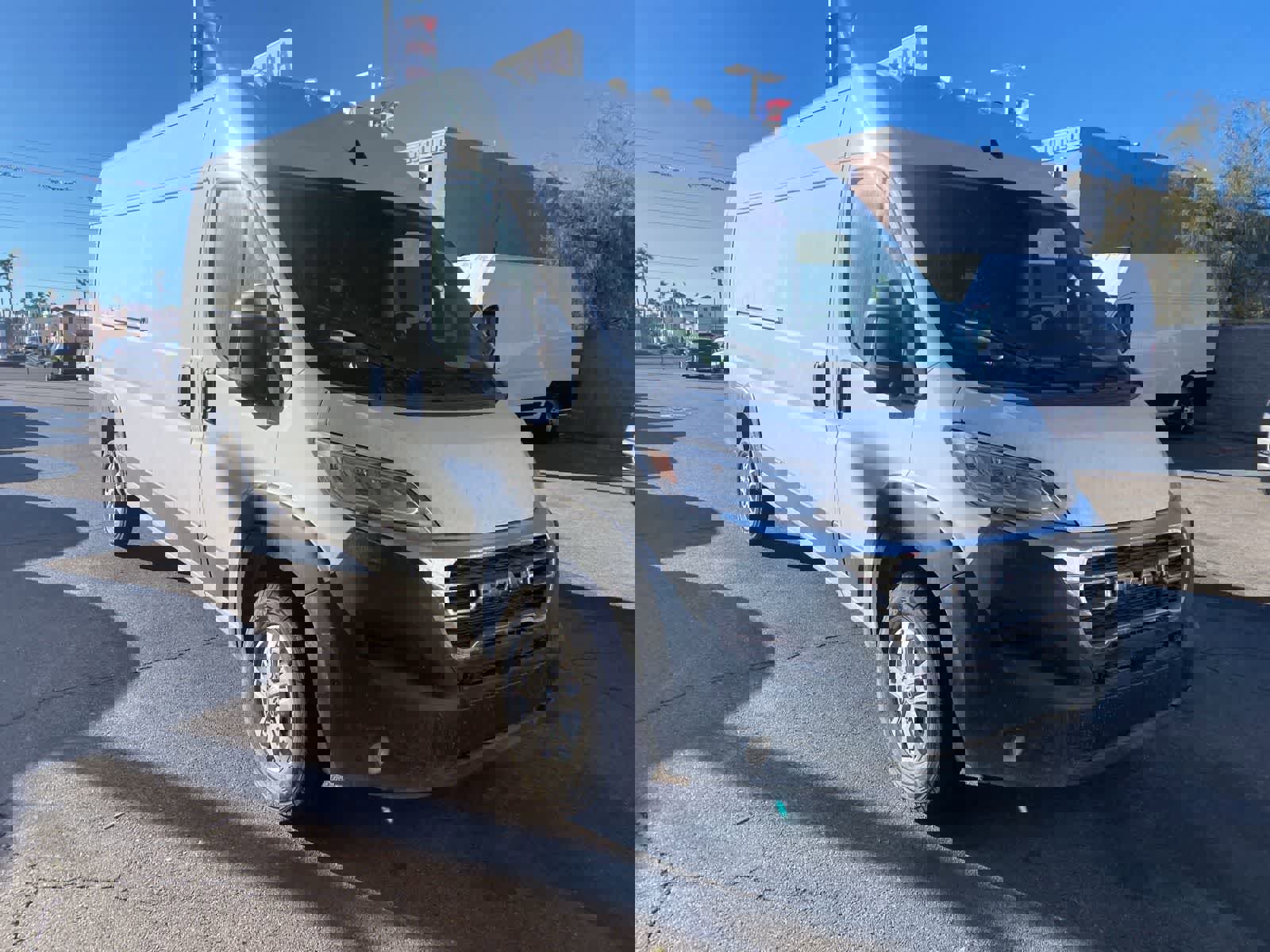 Used 2025 RAM ProMaster 3500 w/ Quick Order Package 22G SLT image 4