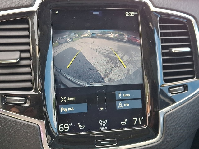 Used 2018 Volvo XC90 T6 Momentum w/ Momentum Plus Package AWD/4WD image 22