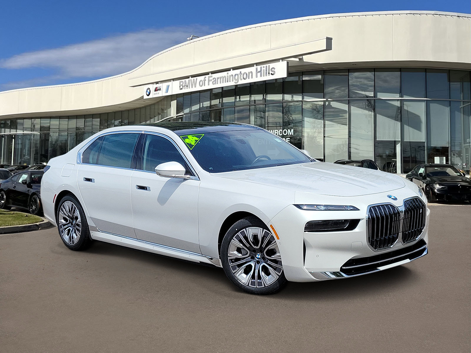 Certified 2024 BMW i7 xDrive60 w/ Executive Package AWD/4WD image 2