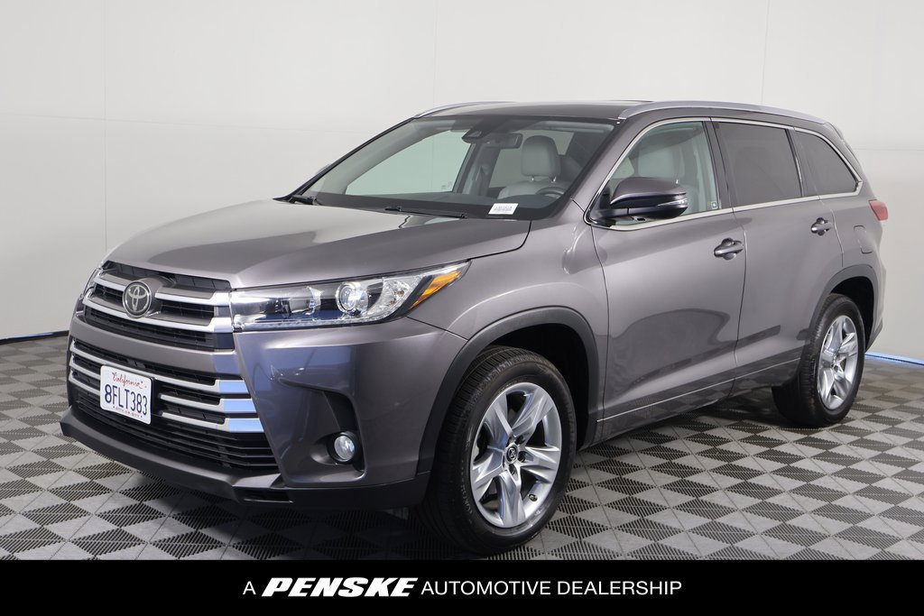 Used 2018 Toyota Highlander Limited FWD image 1