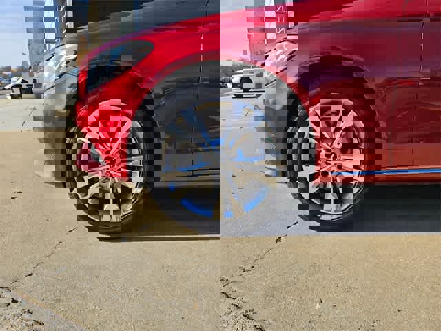 Used 2018 Mercedes-Benz C 300 4MATIC Sedan image 12