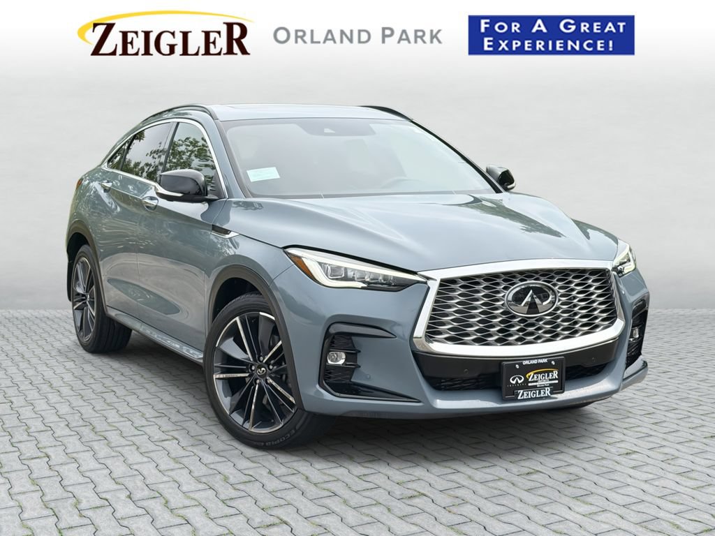 Certified 2025 INFINITI QX55 Essential AWD/4WD image 1