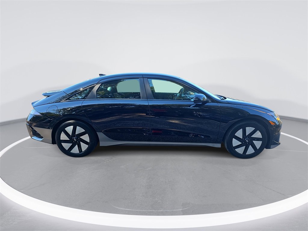 New 2025 Hyundai Ioniq 6 SE image 4