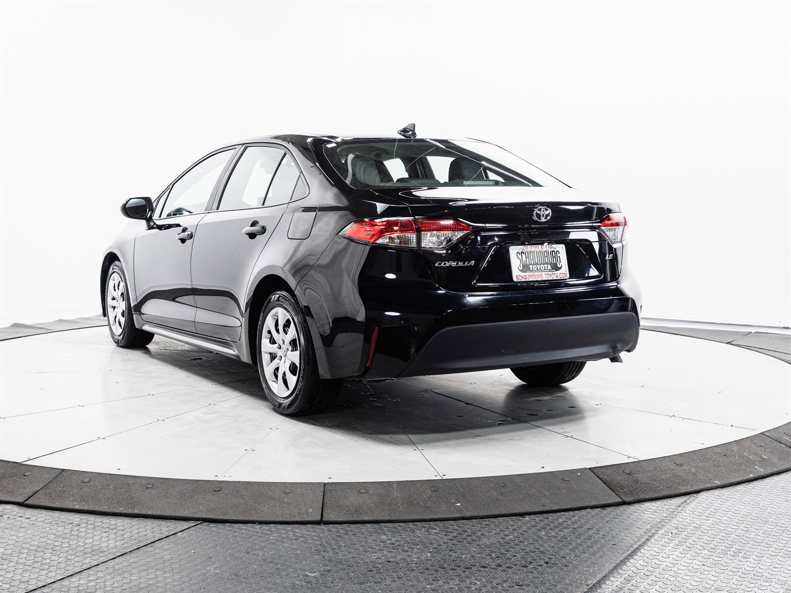 Certified 2023 Toyota Corolla LE FWD image 8