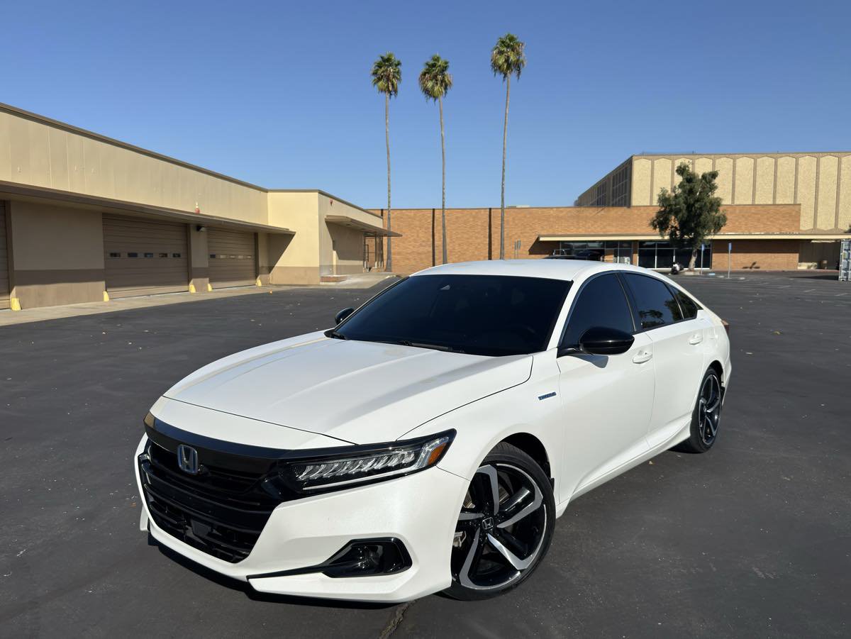 Used 2022 Honda Accord Sport image 3