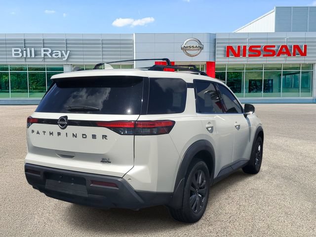Used 2022 Nissan Pathfinder SV FWD image 4