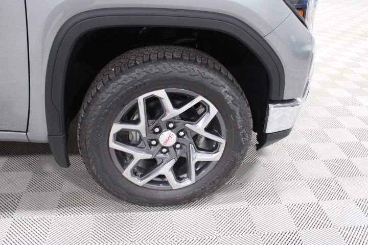 New 2026 GMC Sierra 1500 SLE image 46