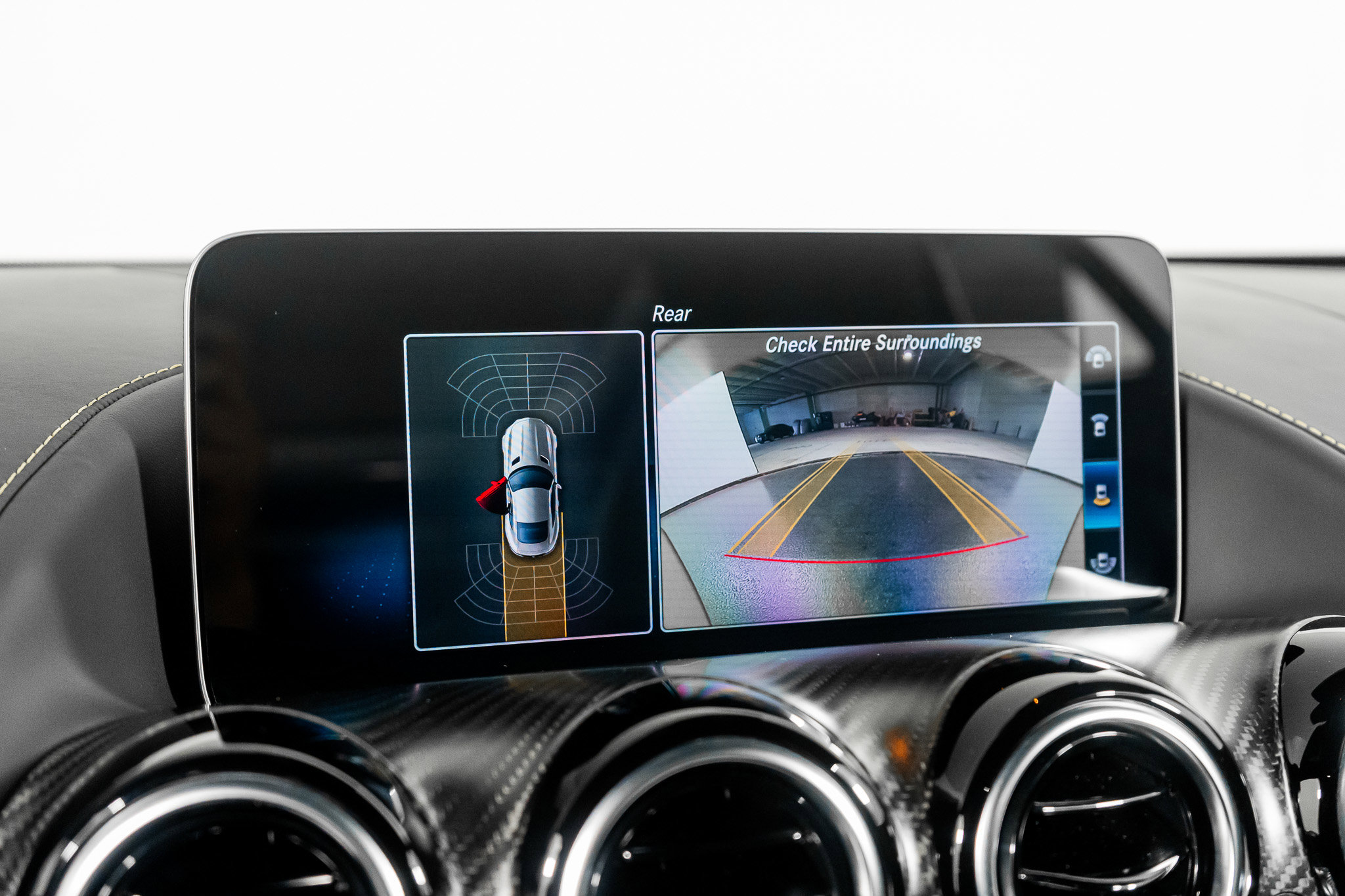 Used 2020 Mercedes-Benz AMG GT R image 39