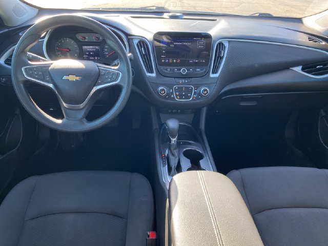 Used 2023 Chevrolet Malibu LT FWD image 5