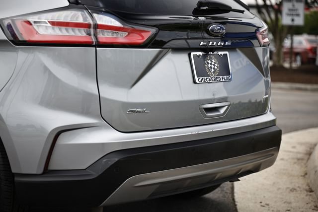 Used 2024 Ford Edge SEL AWD/4WD image 9
