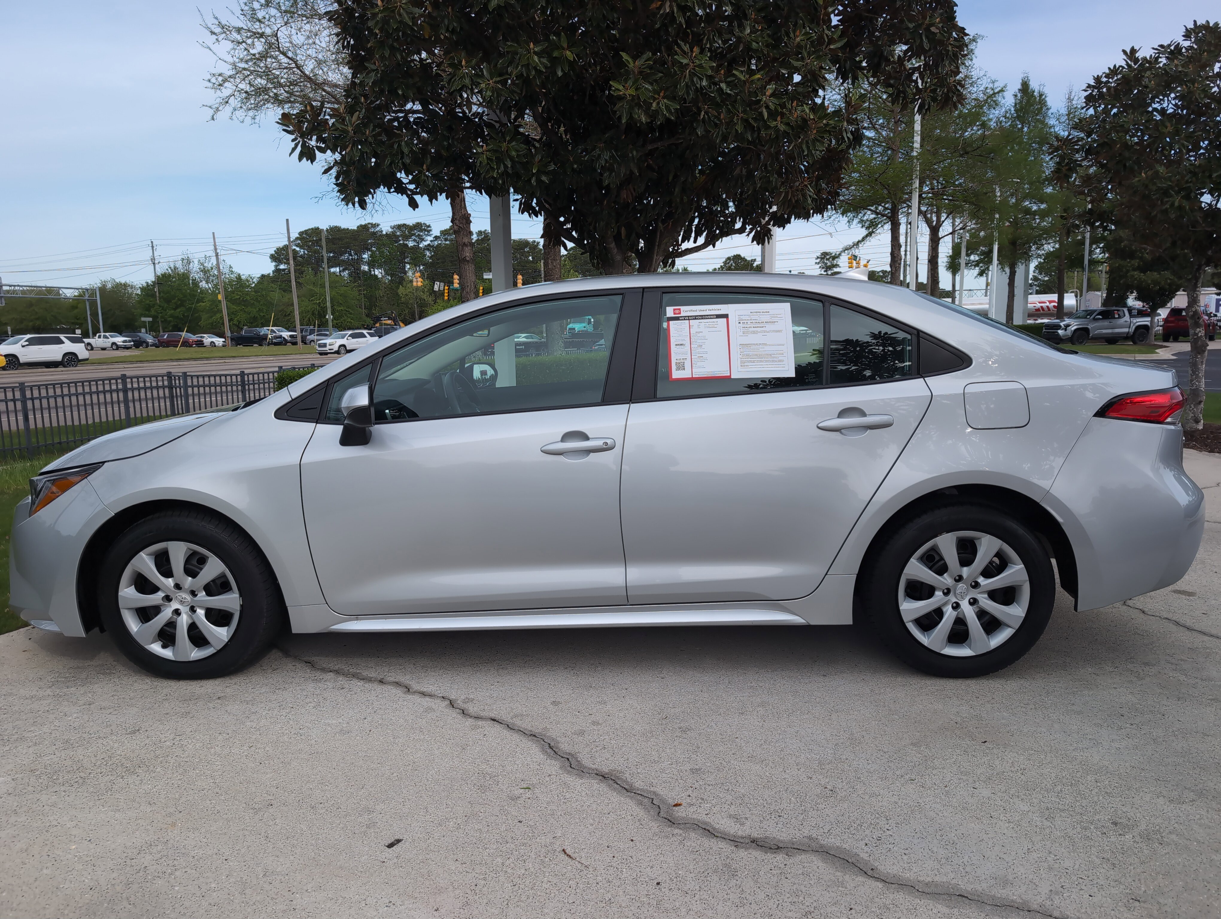 Certified 2024 Toyota Corolla LE FWD image 6