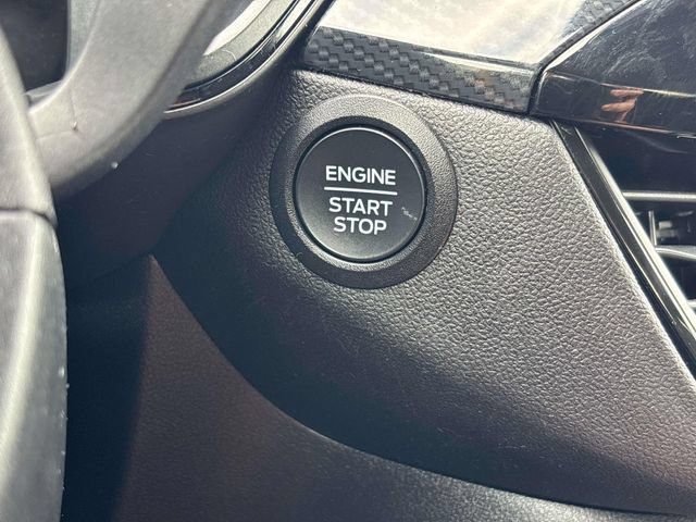 Used 2024 Ford Escape ST-Line AWD/4WD image 29