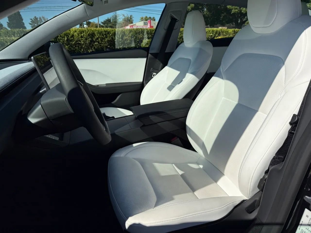 Used 2025 Tesla Model 3 Long Range image 12