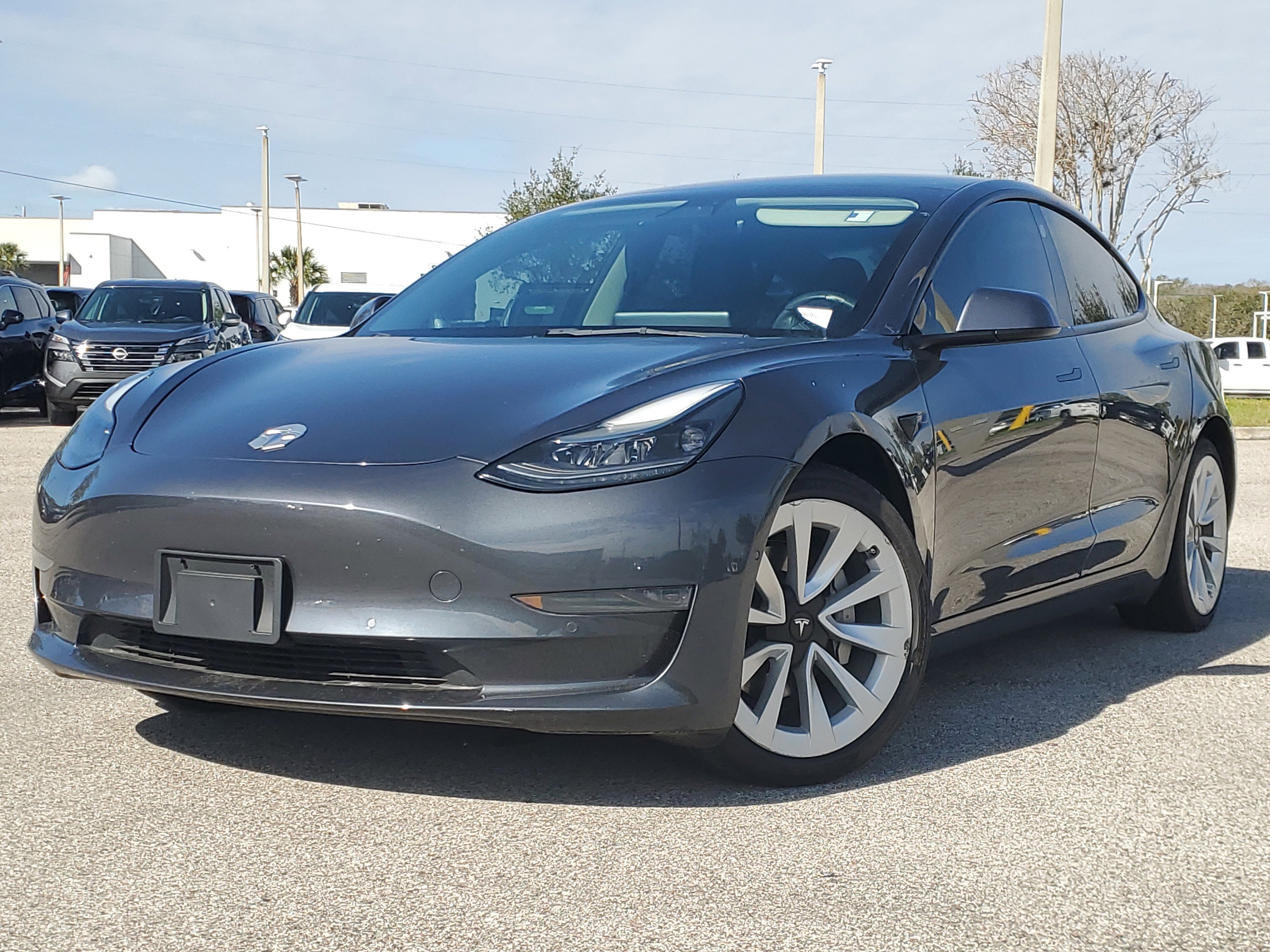 Used 2022 Tesla Model 3 image 32