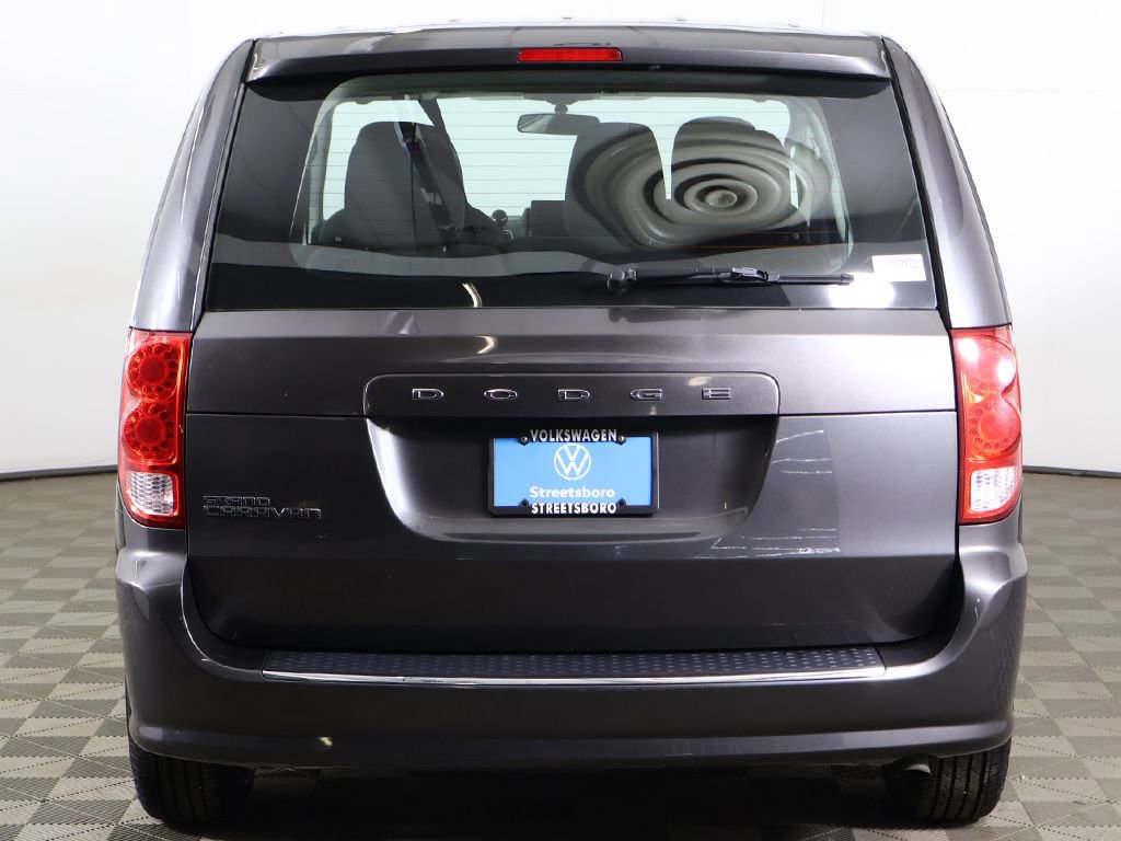 Used 2016 Dodge Grand Caravan American Value Package image 7