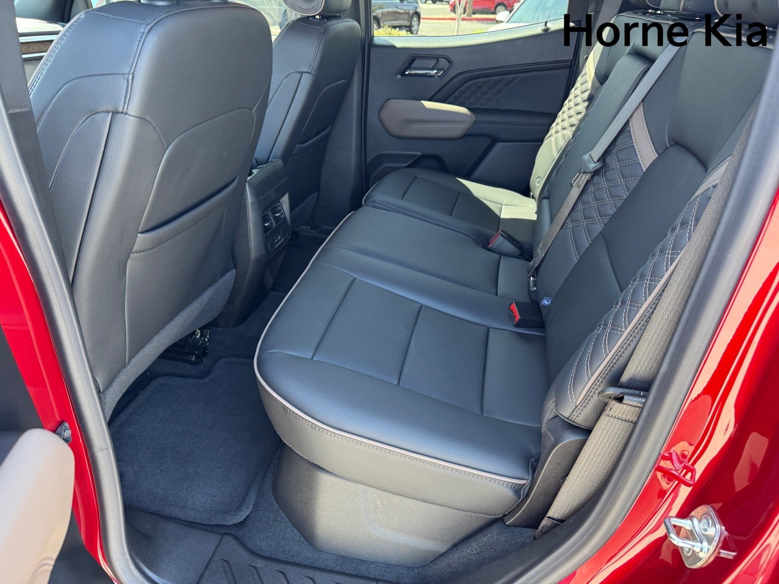 Used 2026 GMC Canyon Denali image 12