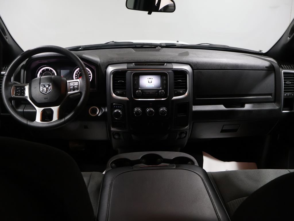 Certified 2024 RAM 1500 Classic Warlock image 18